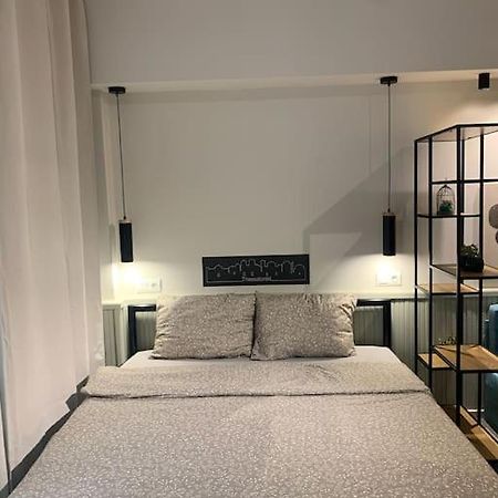 E2G Urban Stay With Balcony Салоніки Екстер'єр фото